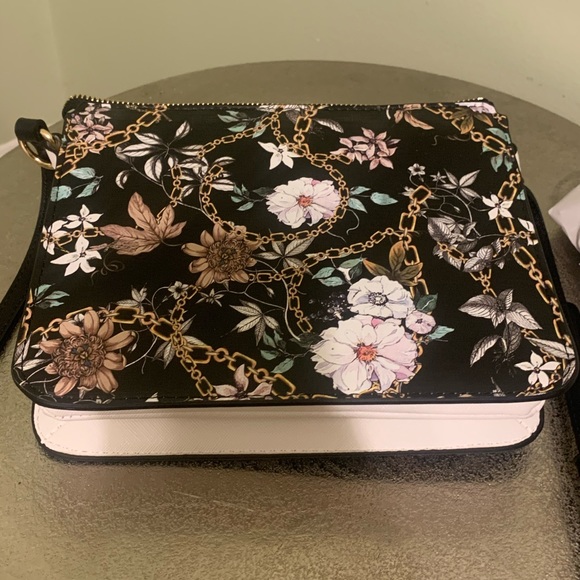 👜 ALDO Brand New Floral Purse - Picture 6 of 10